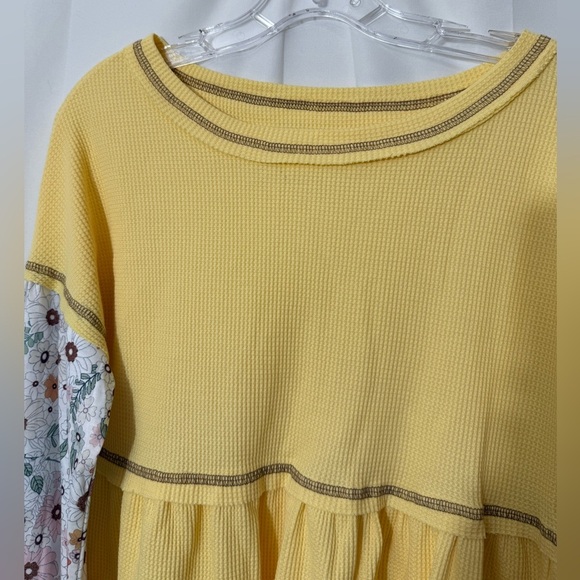 NWOT Boutique Brand Thermal Round Neck Babydoll Top With Floral Long Sleeves - Picture 5 of 8